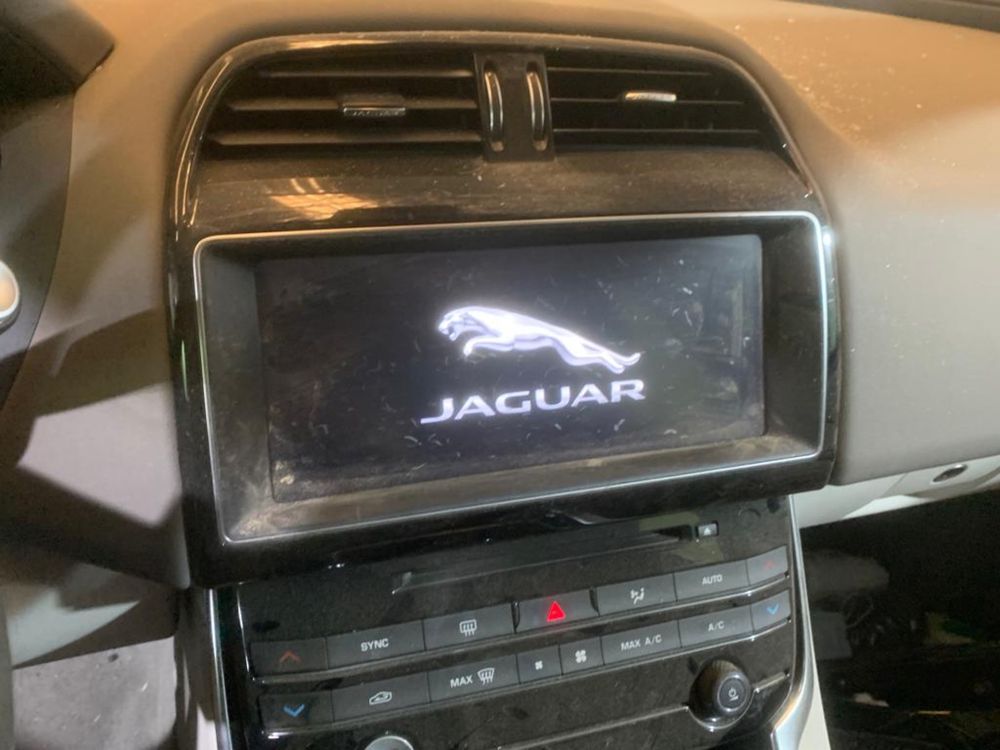 Jaguar XE 2018 2.0 gasolina PARA PEÇAS