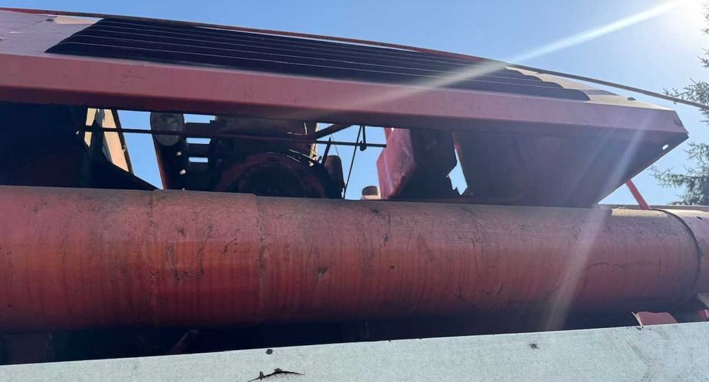 Rura hydrauliczna wysypu kombajn  Deutz Fahr  M1300, 1302,1322 inne