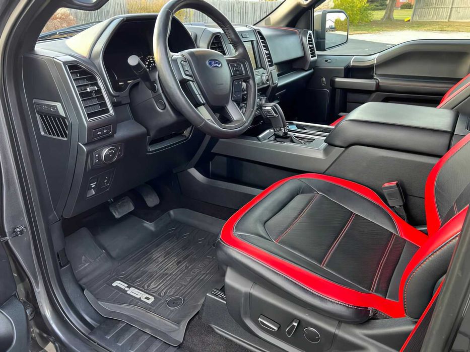 Ford F-150 Lariat      2018