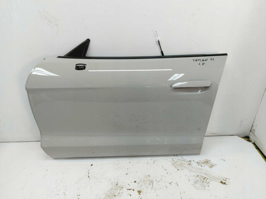 Двері Porsche Taycan Розборка Porsche Taycan Дверь Taycan Порш Тайкан