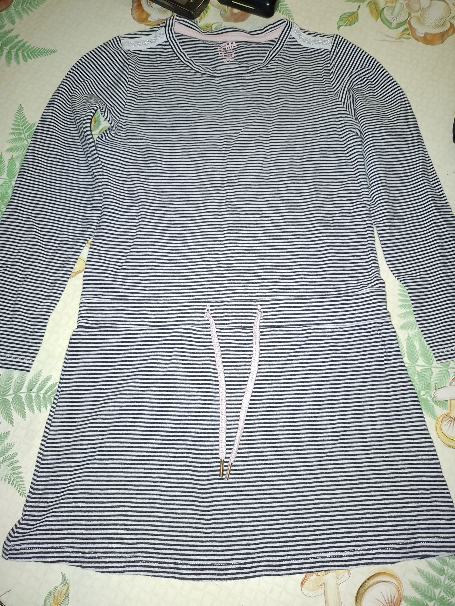 Продам школьную форму
