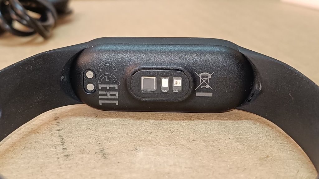 Opaska Xiaomi Mi Band 6