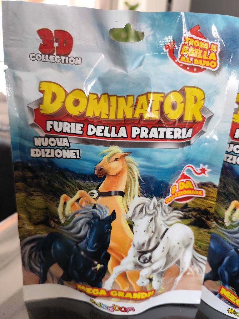 Dominator -Dzikie konie prerii-  saszetka Sbabam - nowa