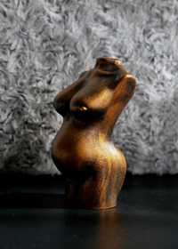 Rzeźba kobieta w ciąży - wys. 9 cm