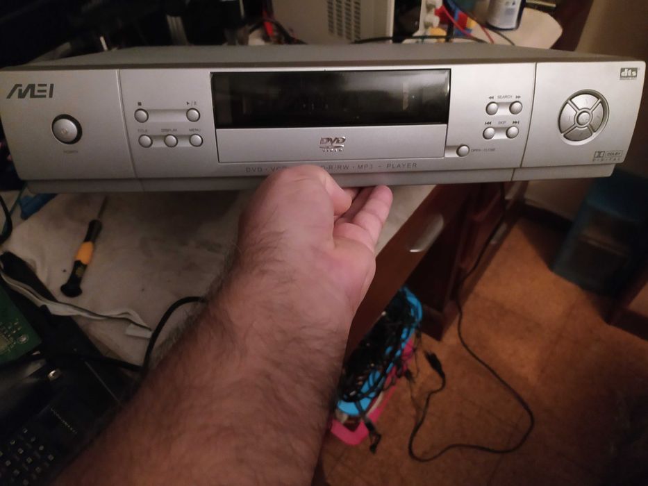 Leitor de DVD da marca MEI