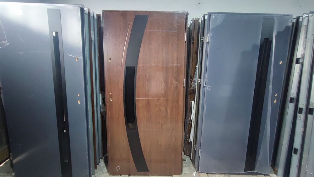 Drzwi zewnętrzne ocieplane. Techniczne budowlane