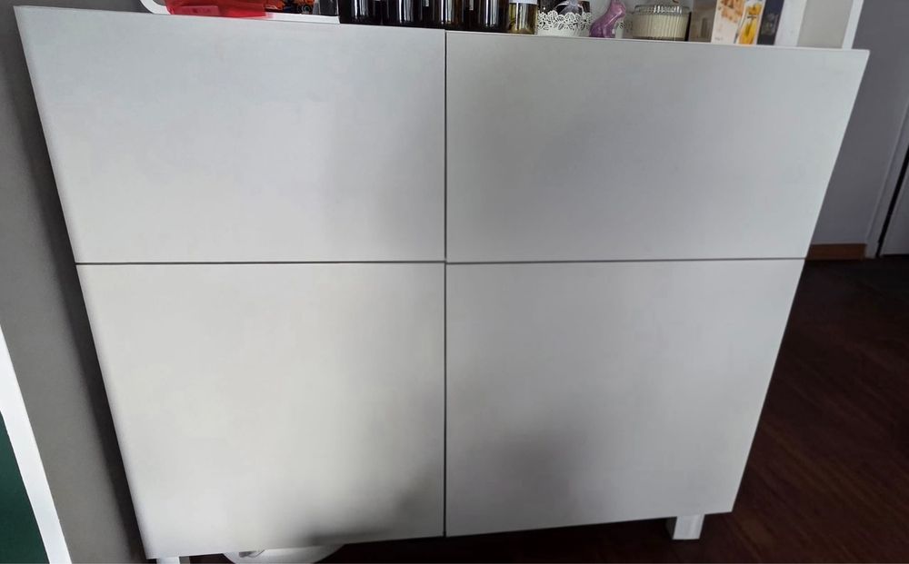 Meble do salonu Ikea/ Besta Białe