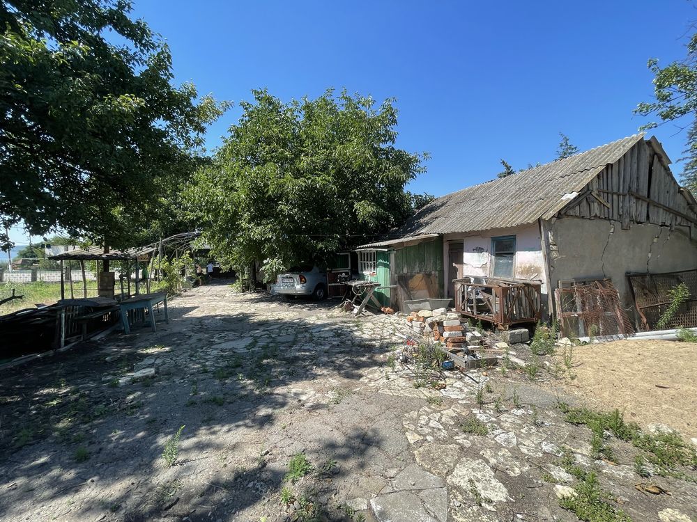 Продаю будинок в с. Щербані