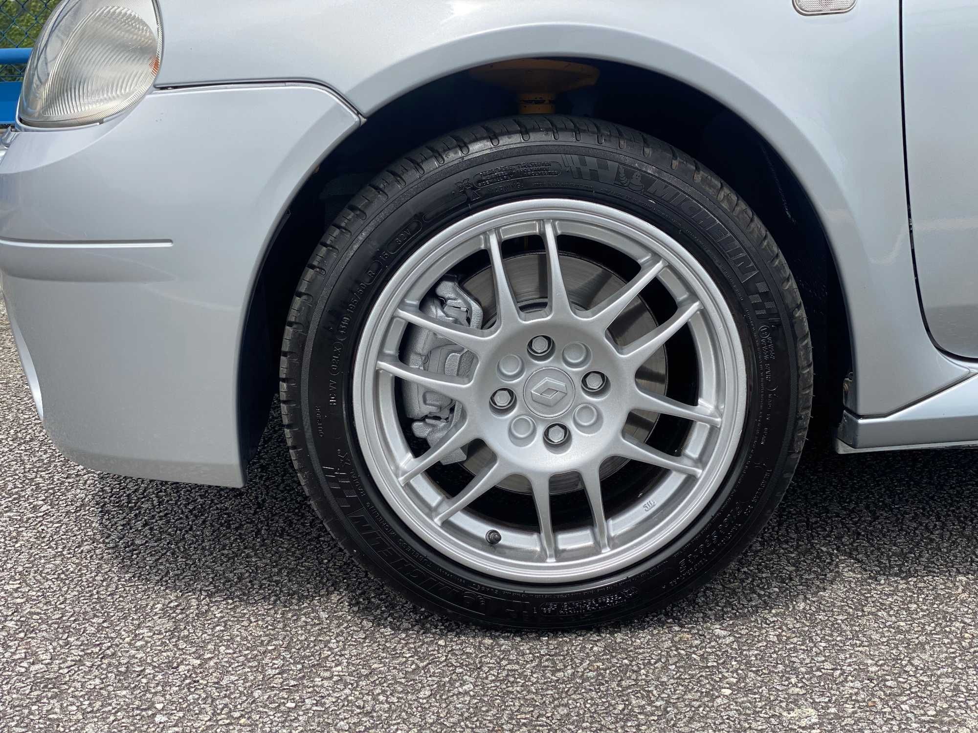 Renault Clio 2.0 SPORT