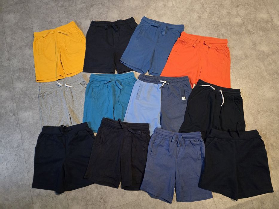 Krótkie spodenki r.122 12par