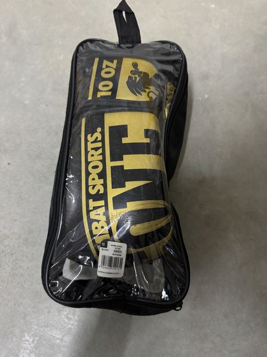 Cabeleiras/ Proteções de kickboxing e luvas