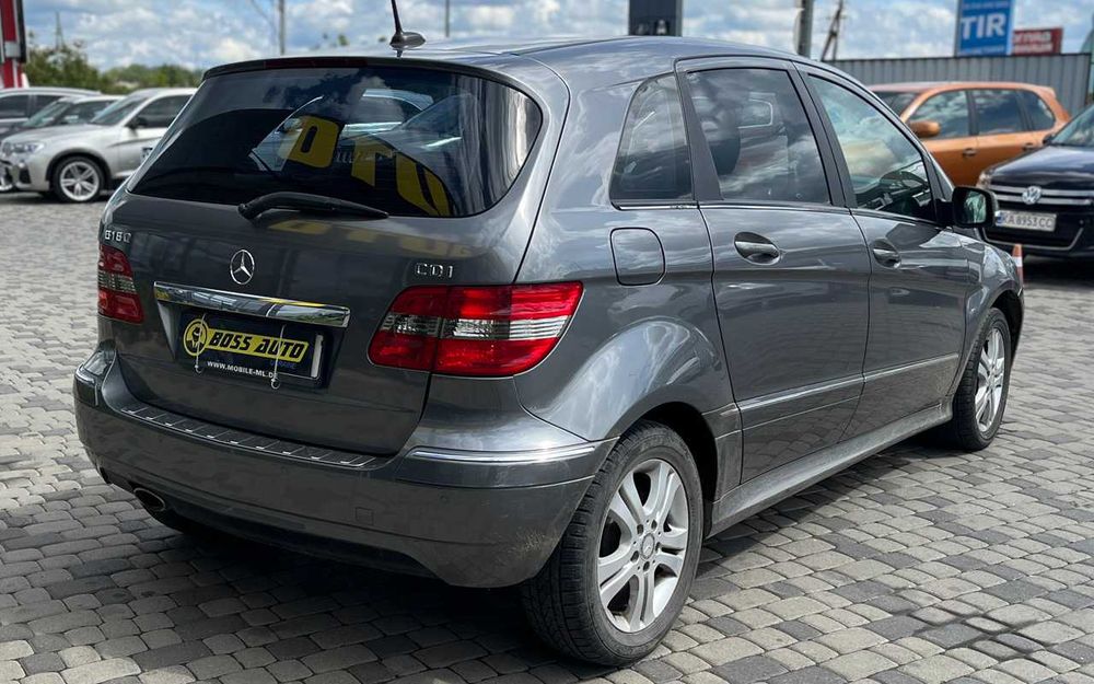Mercedes-Benz B 180 2010