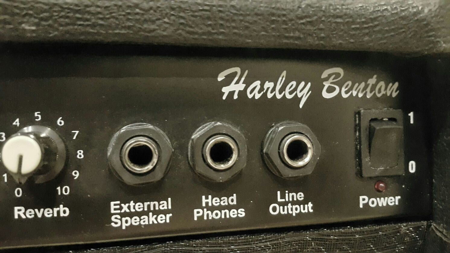 Wzmacniacz Harley Benton HB-40R Reverb do gitary elektrycznej