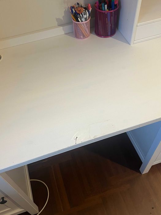 biurko Ikea z nadstawką, białe