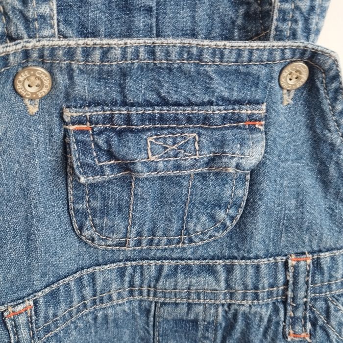 Jeansowe ogrodniczki chłopięce Cherokee, rozmiar 74 (6–9 miesięcy).