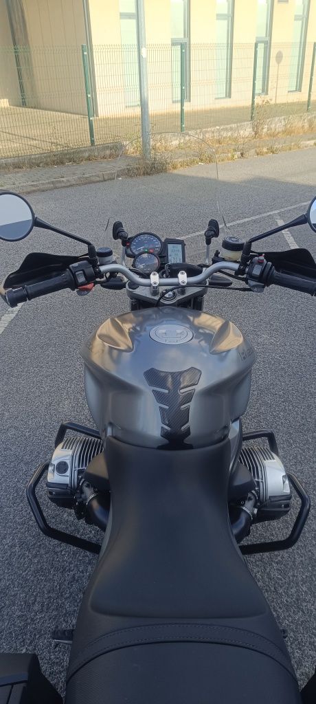 Moto bmw r1200r 2006