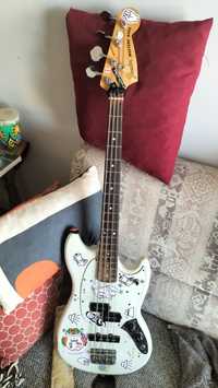 Baixo Fender Mustang PJ