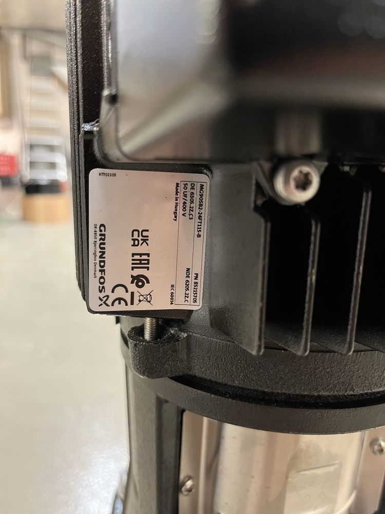 Pompa wielostopniowa Grundfos pionowa CR5-7 A-A-A-E-HQQE 1,1kW