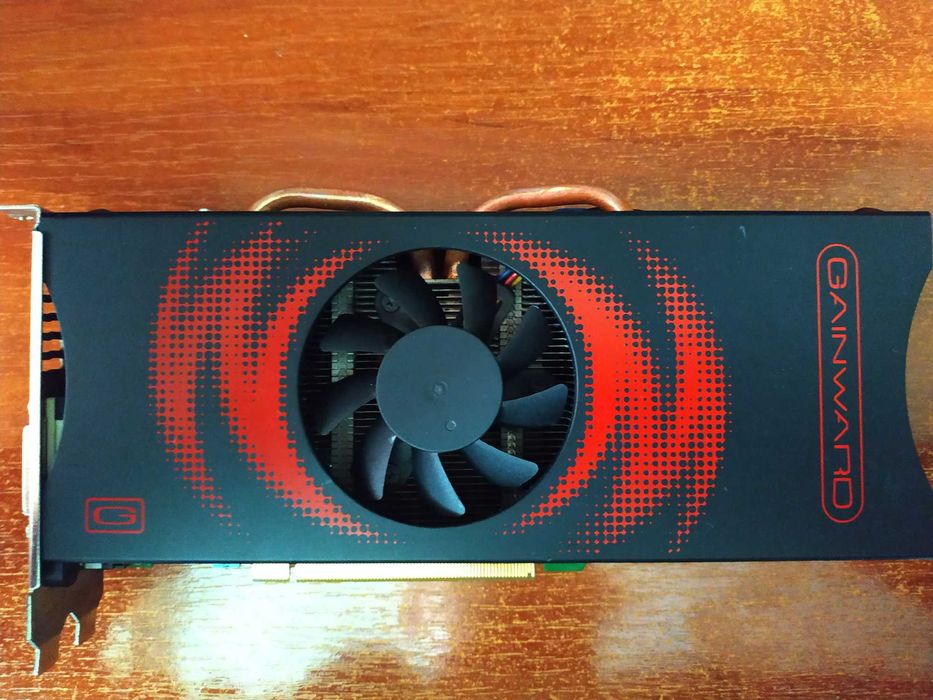 видеокарта NVidia Geinward 9600GT гиговая