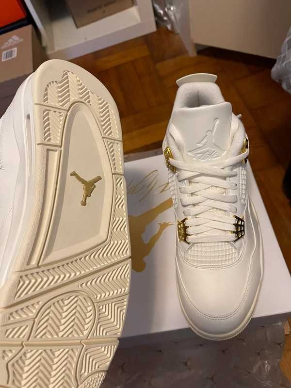Jordan 4 Retro Metallic Gold R.45
