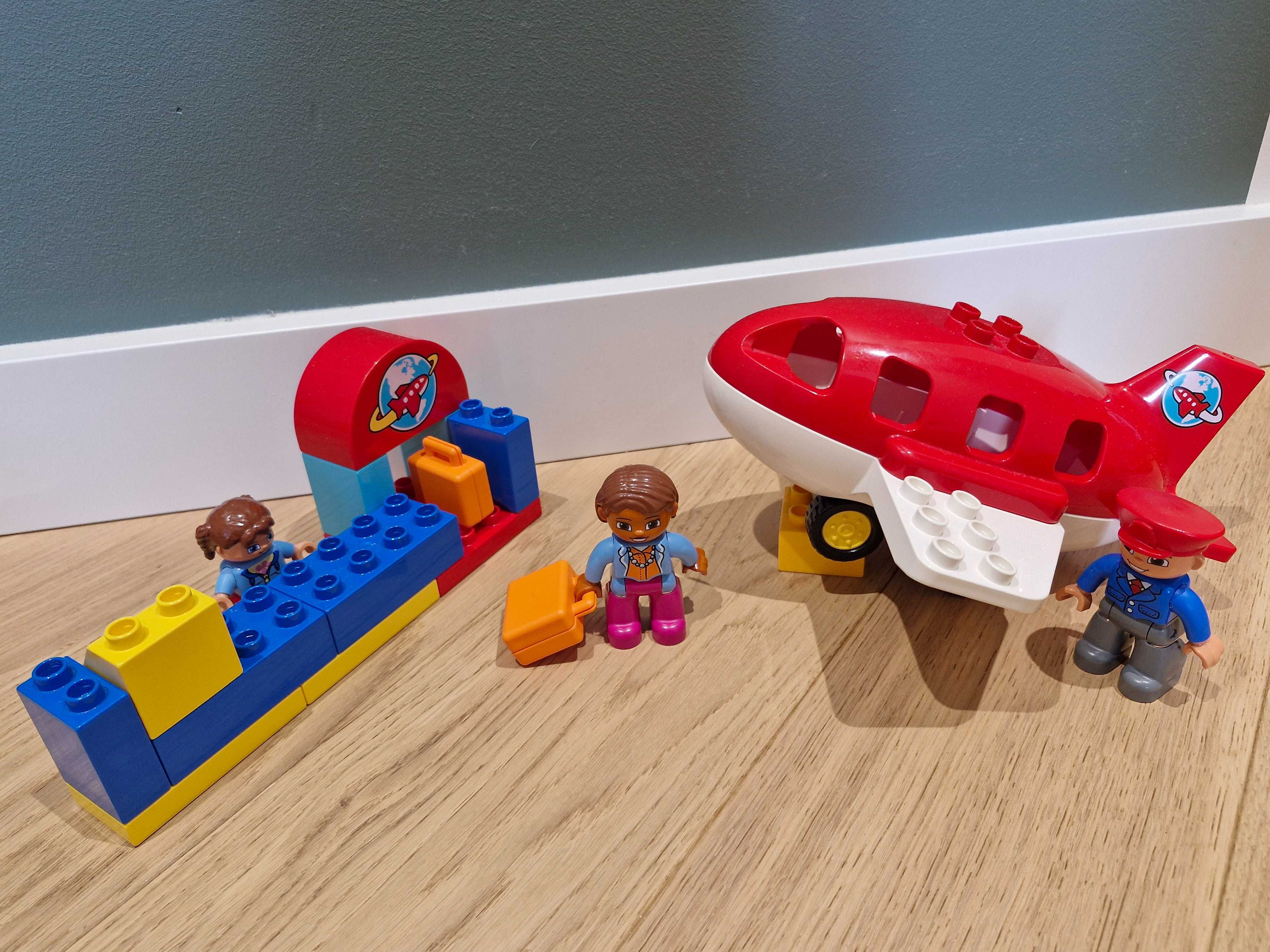 Zestaw Lego Duplo samolot lotnisko