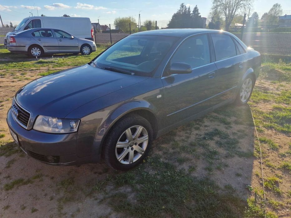 Audi A4 Limousine Audi A4 B6