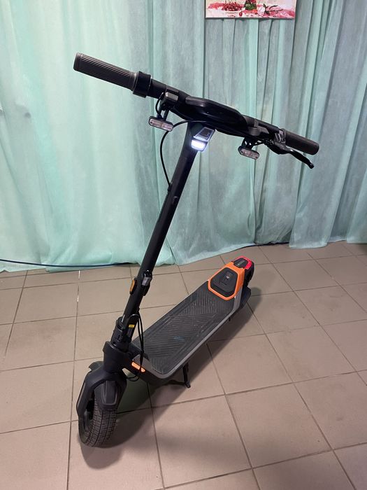 Електросамокат Segwey Ninebot P65E