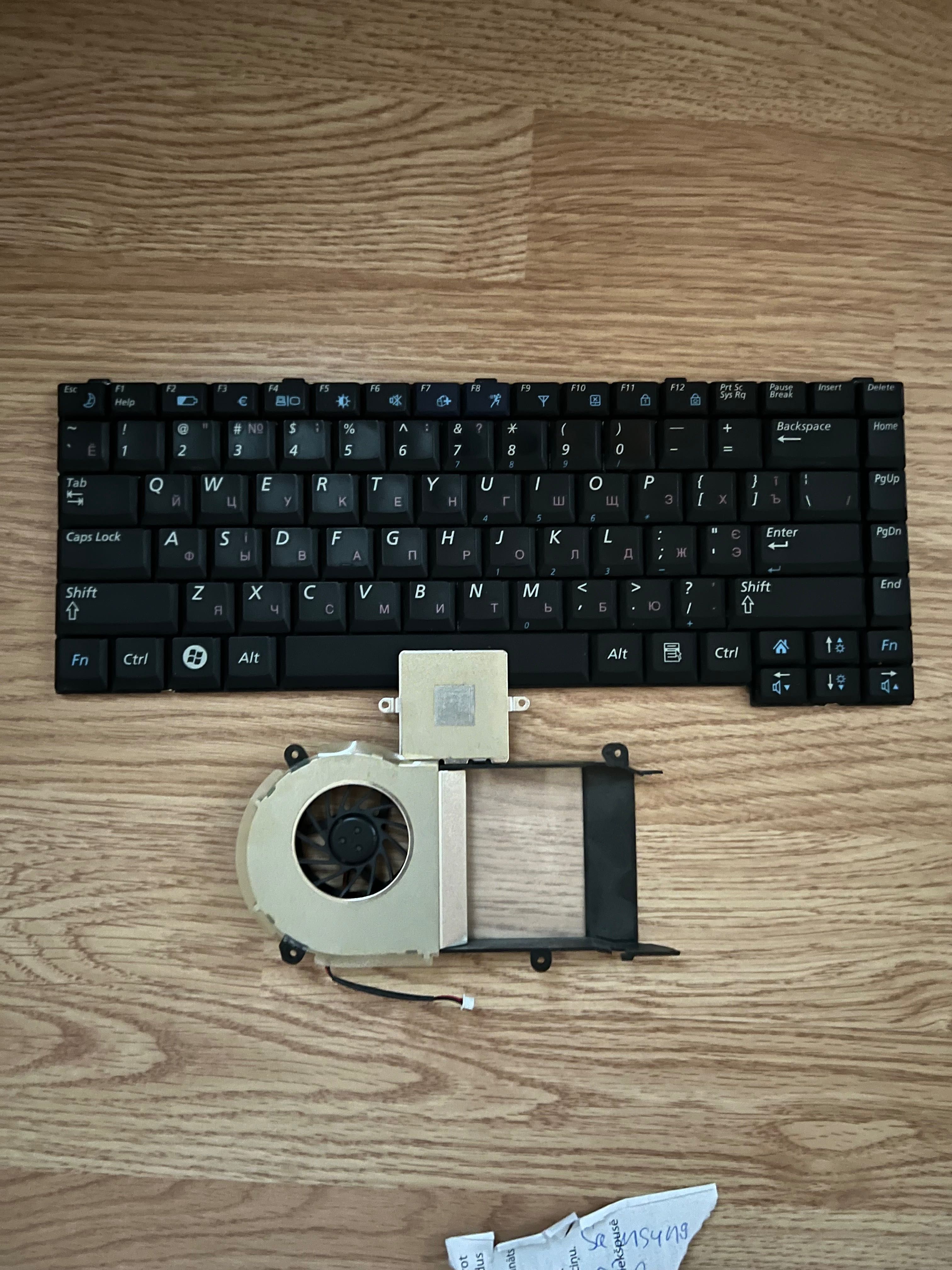 Зарядка Клавиатура кулер Samsung r40plus r60plus r20