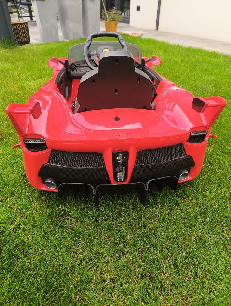 Jeździk Ferrari na akumulator