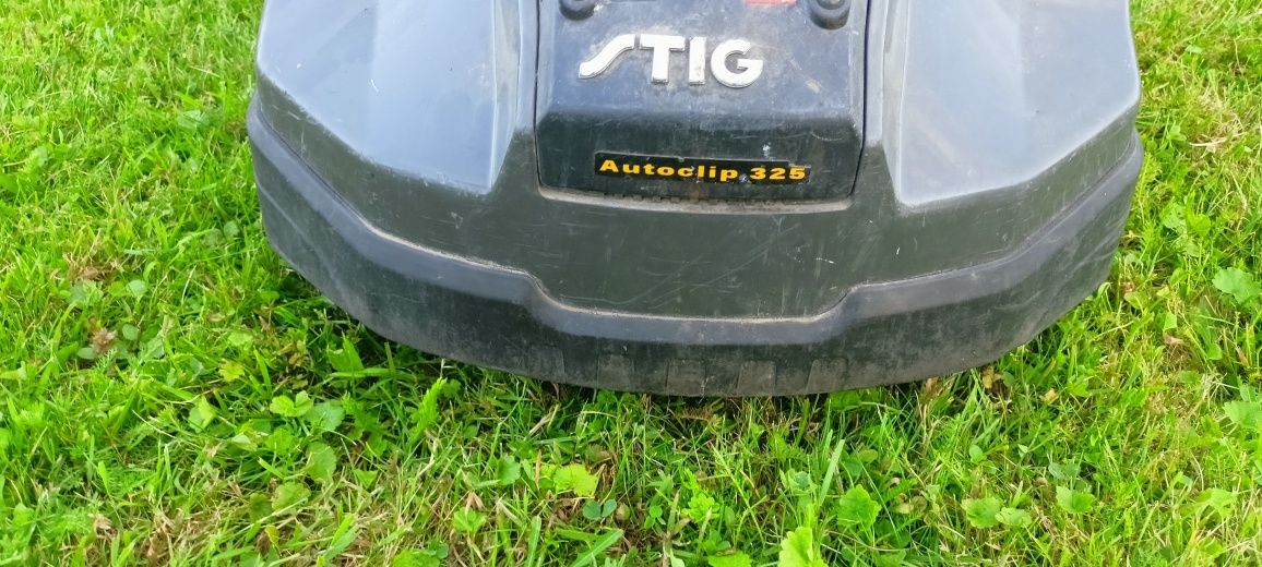 Robot koszący stiga autoclip 325