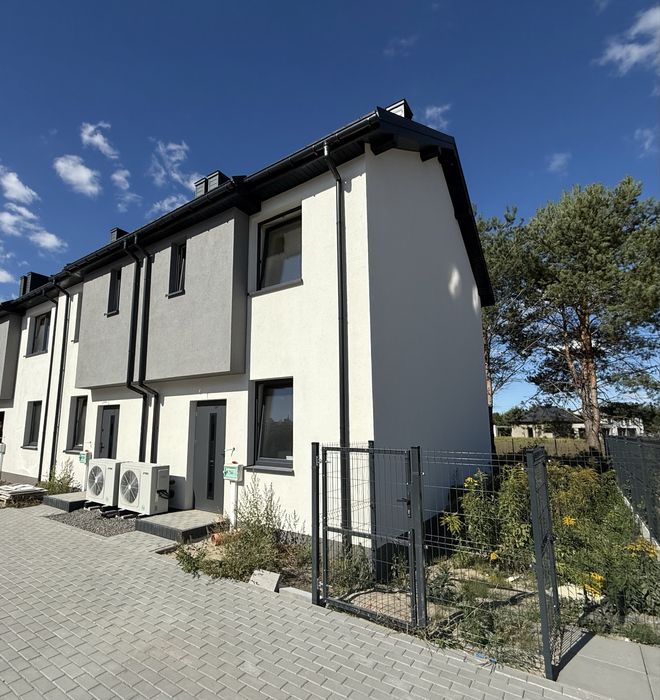 Segment narożny 61 m2 z ogrodem ok. 130 m2, ul. Akacjowa Bieniewice