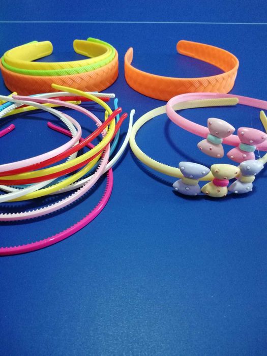 Opaska do włosów metalowa i plastikowa 27 sztuk
