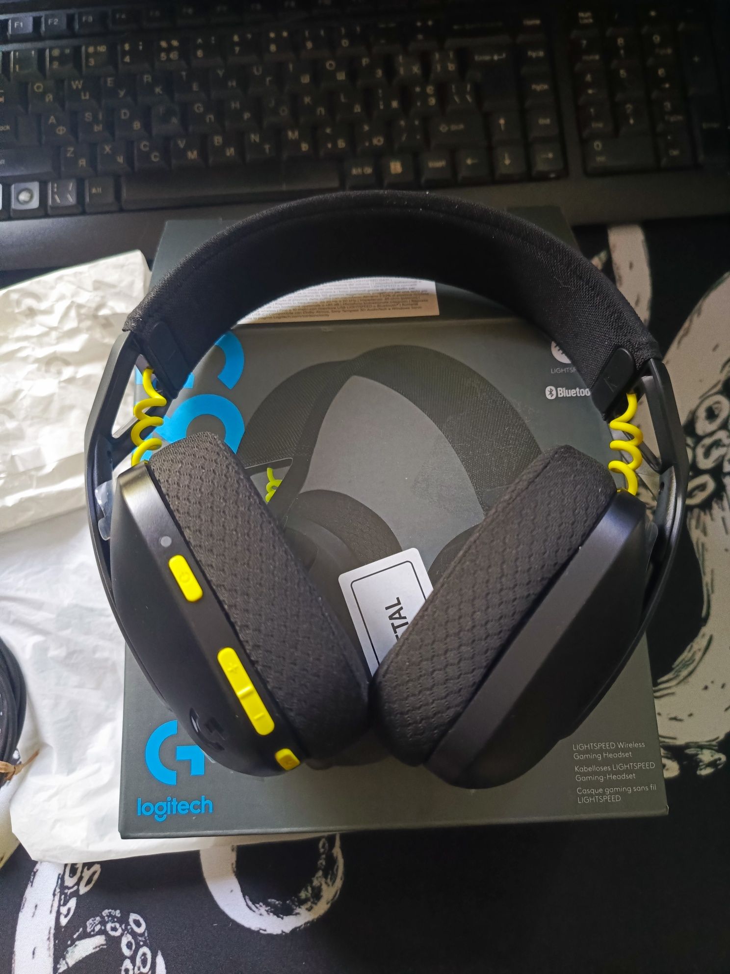 Ігрова геймерська гарнитура Logitech G435 LIGHTSPEED Black