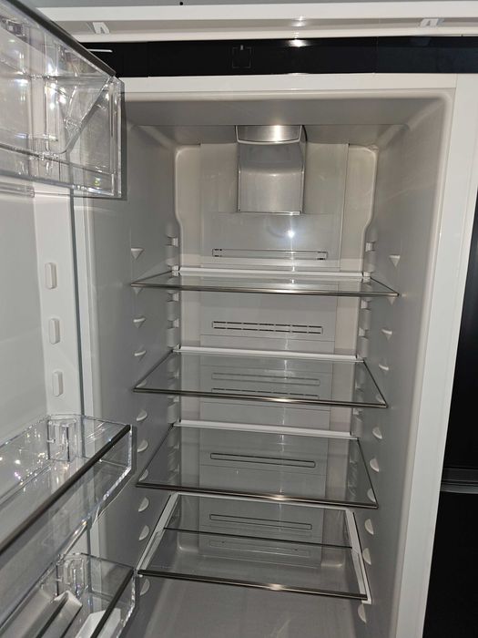 Lodówka do zabudowy AEG EK9D18C | 177cm | 274L| 118kWh/rok| komora 0st