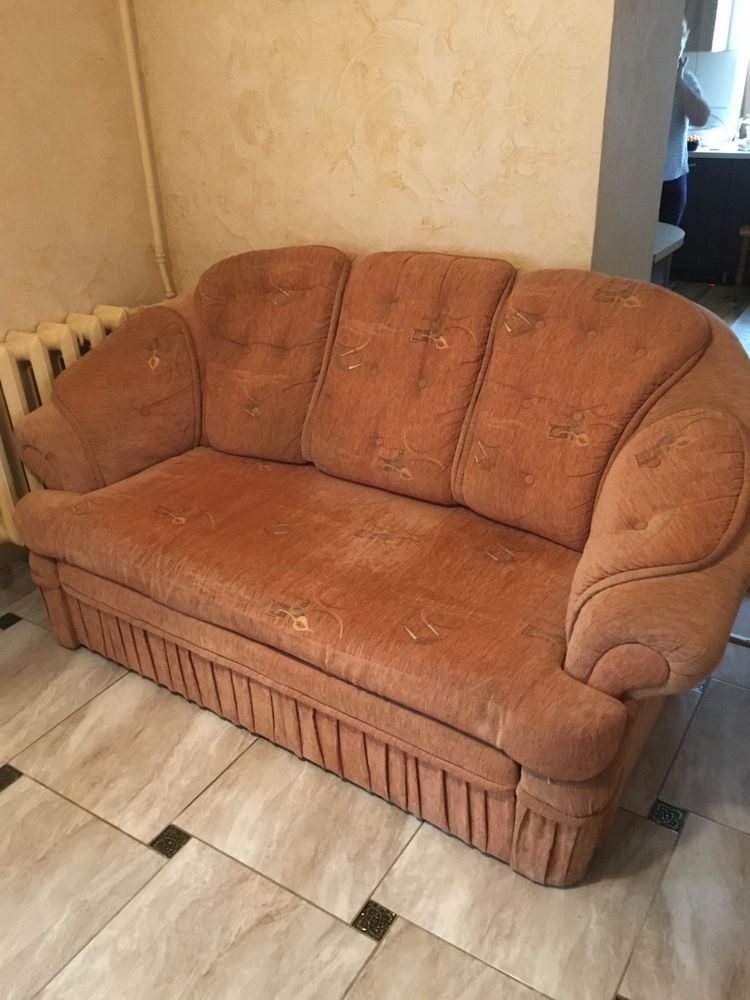 Диван,спальне місце