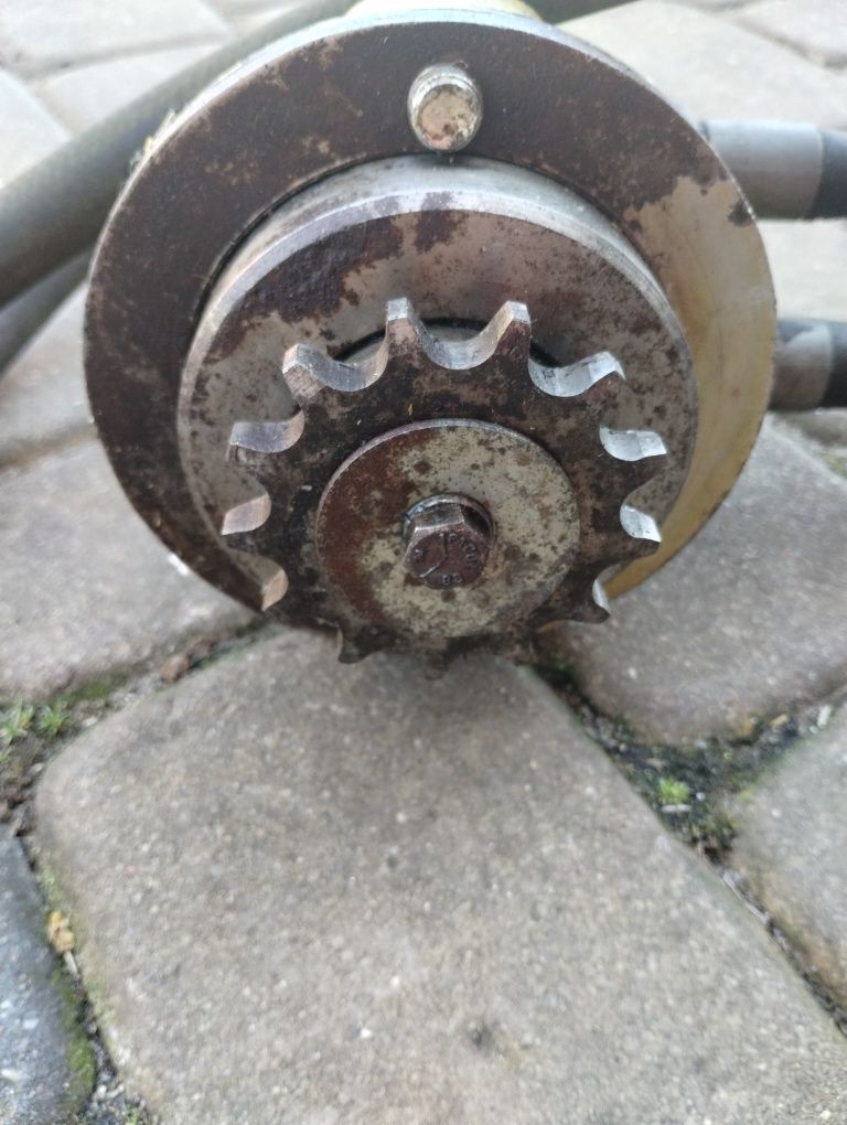 Sprzedam silnik hydrauliczny.