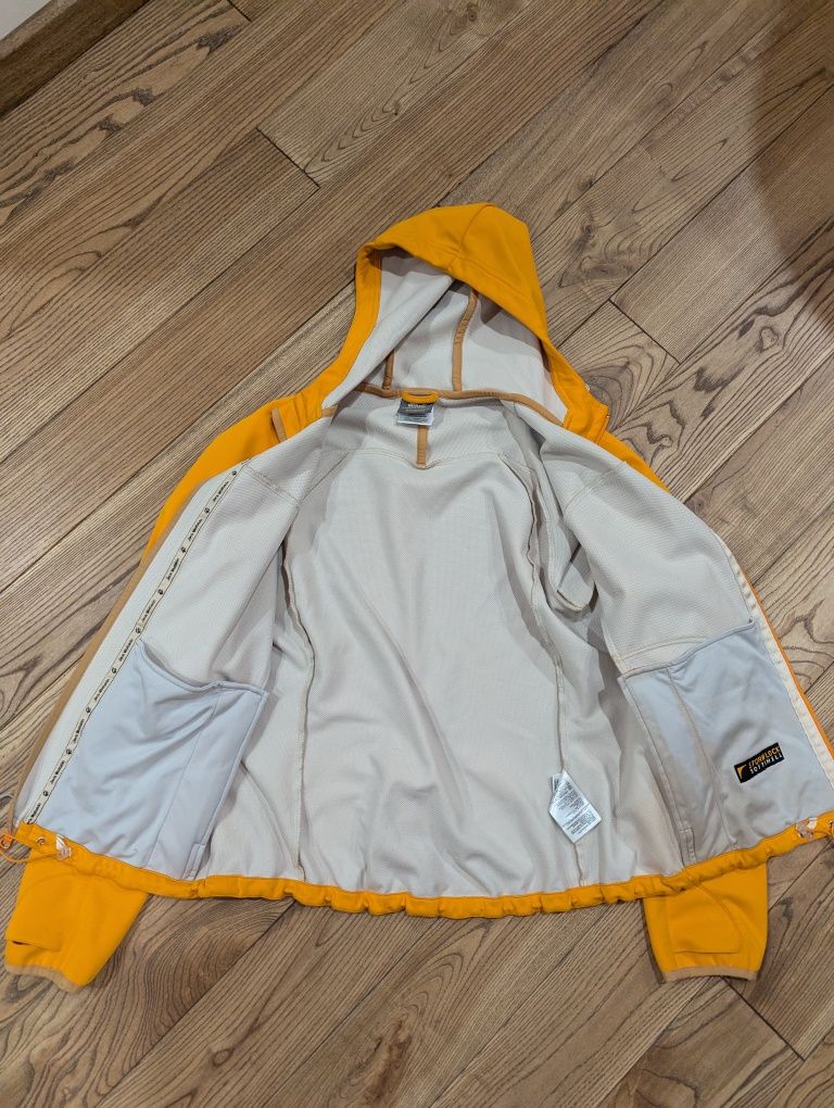 Жіноча вітрівка Jack Wolfskin L