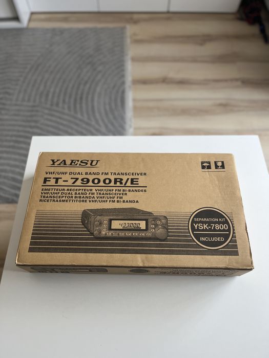 Yaesu FT-7900R/E