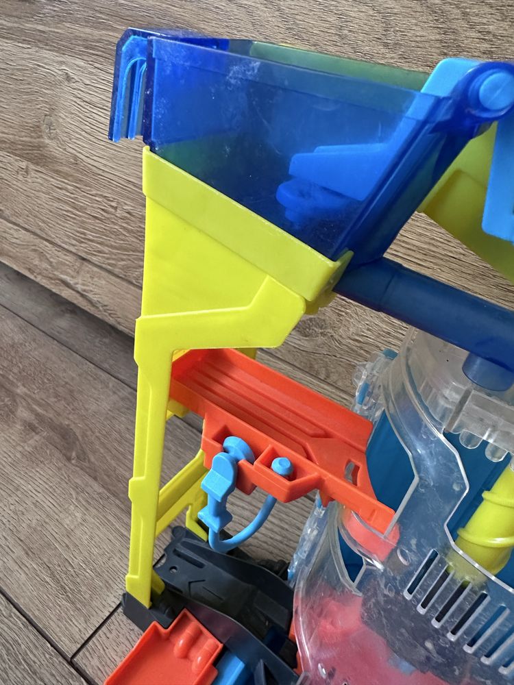 Kaskaderska Myjnia HotWheels Stunt&Splash