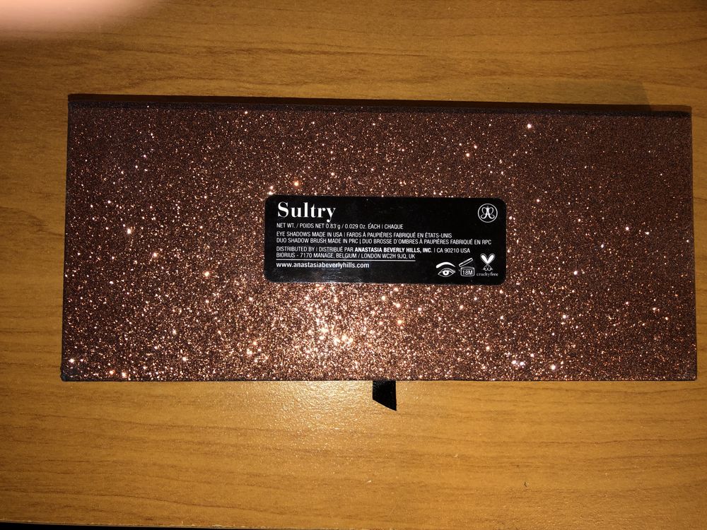 Paleta cieni Sultry Anastasia Beverly Hills