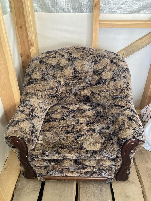 Крісло мʼяке розкладне бу