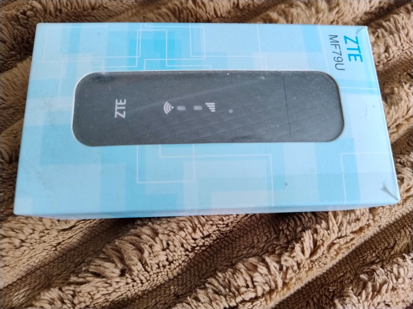 Компактный Modem zte mf79u