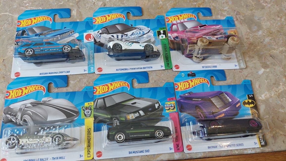 Miniaturas HOTWHEELS.