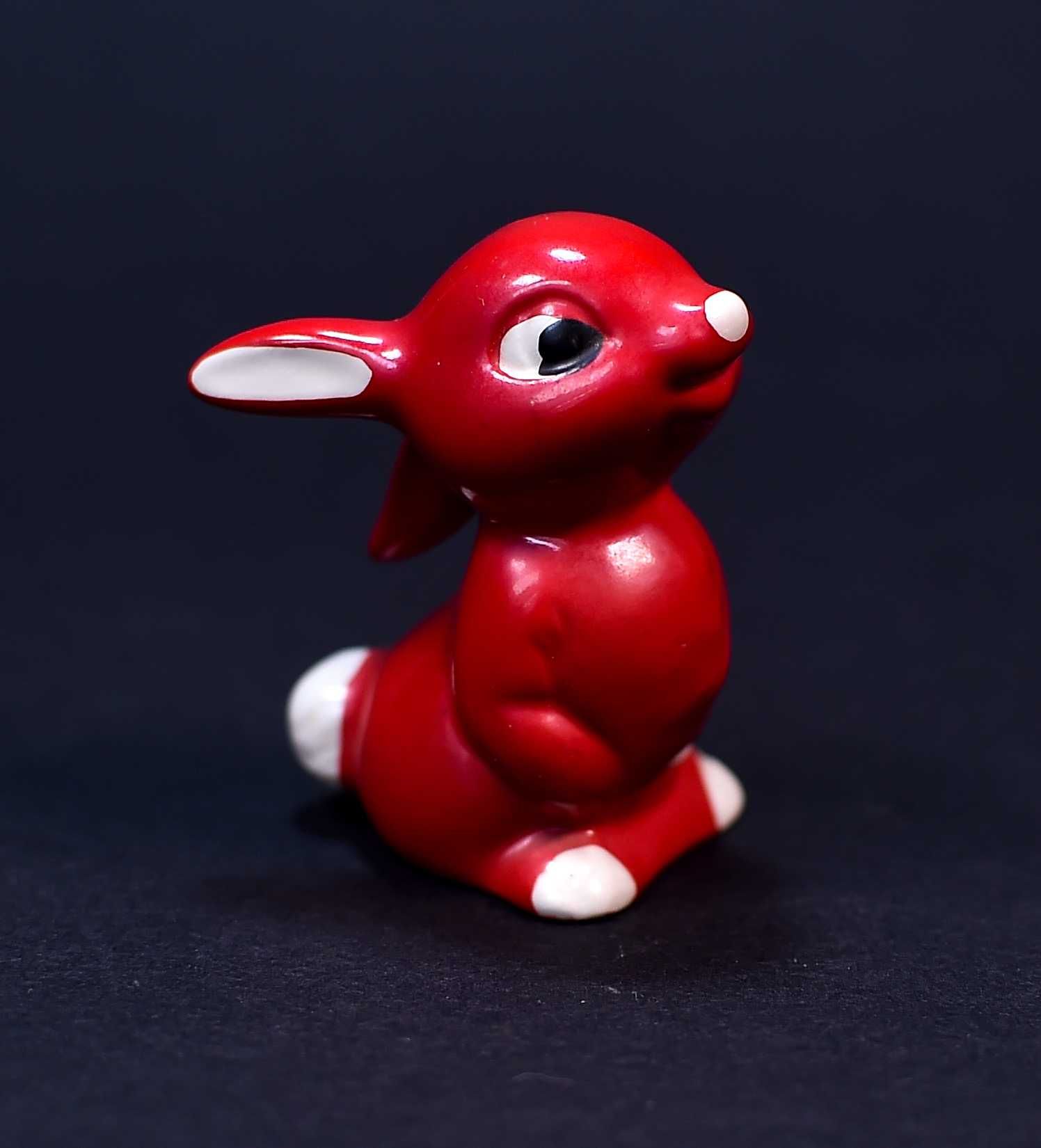 Figurka Goebel Czerwony Zając 6cm