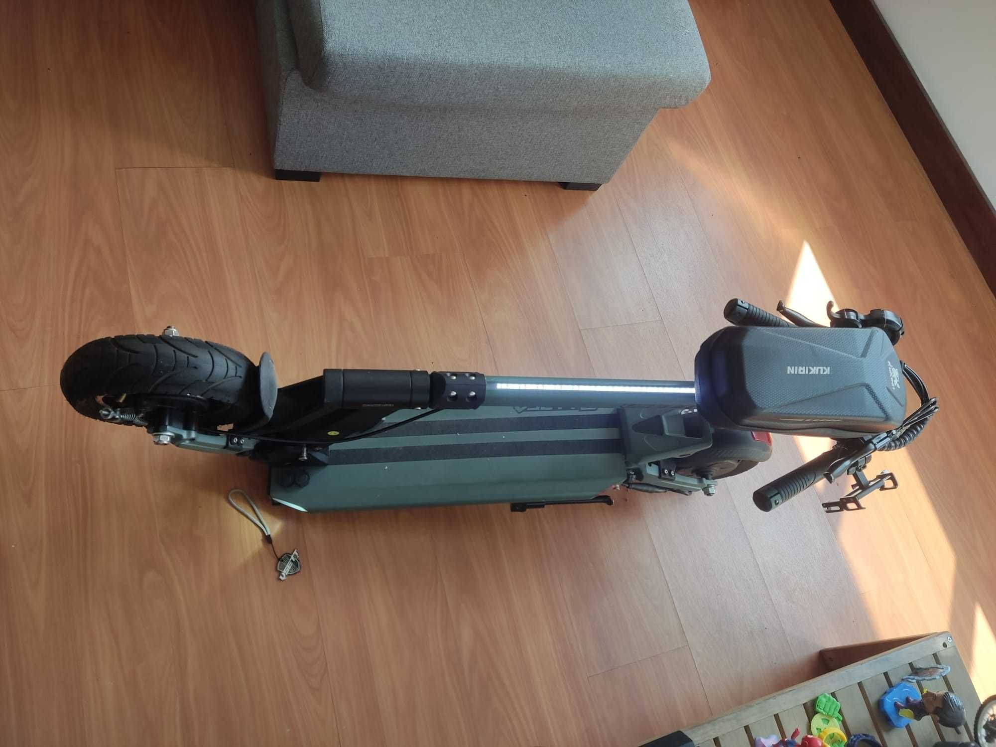 VESETT 8 1200W 90KM 45KM/H