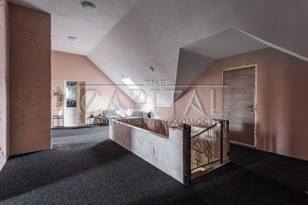 Шикарний будинок з ремонтом, каміном і гаражем у Борисполі 298 м, ГАЗ