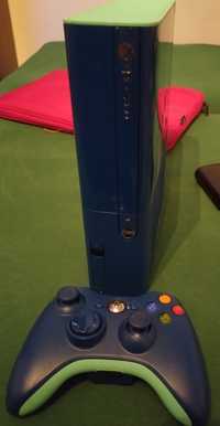 Xbox 360E BLUE Limited Edition 250GB + 2TB Segate , RGH