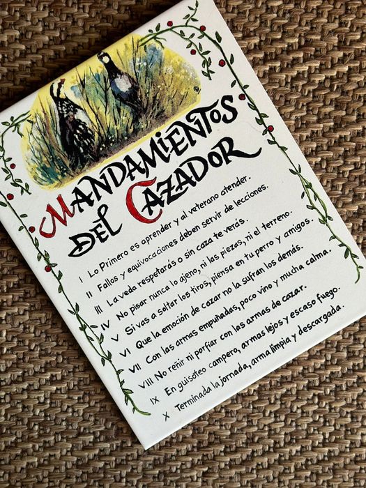 A zulejos de caça os 10 mandamentos do caçador
