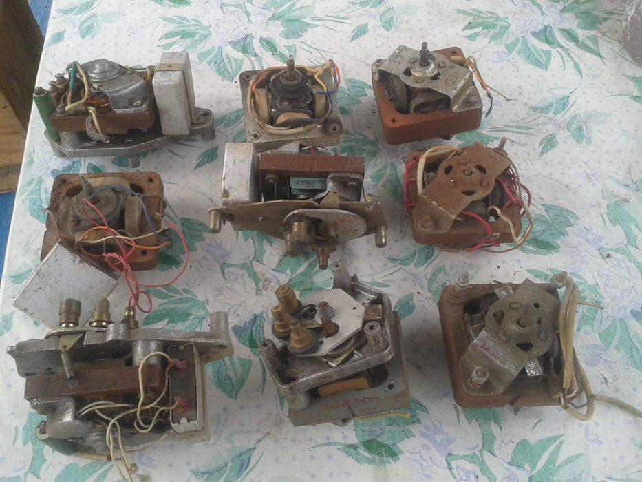 Электродвигатель .