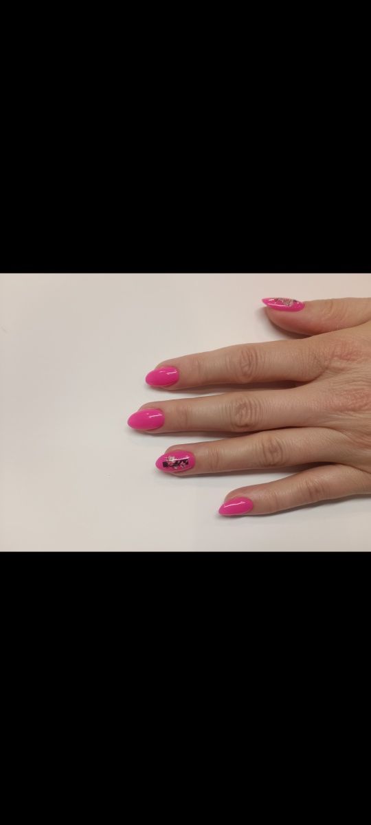 Manicure hybrydowy/żelowy/przedłużane paznokcie/ Pedicure/SPA